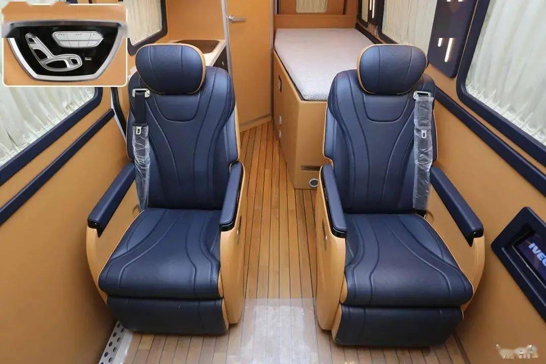 陆地上的头等舱实拍霍夫勒商旅b型房车基于2021进口依维柯newdaily