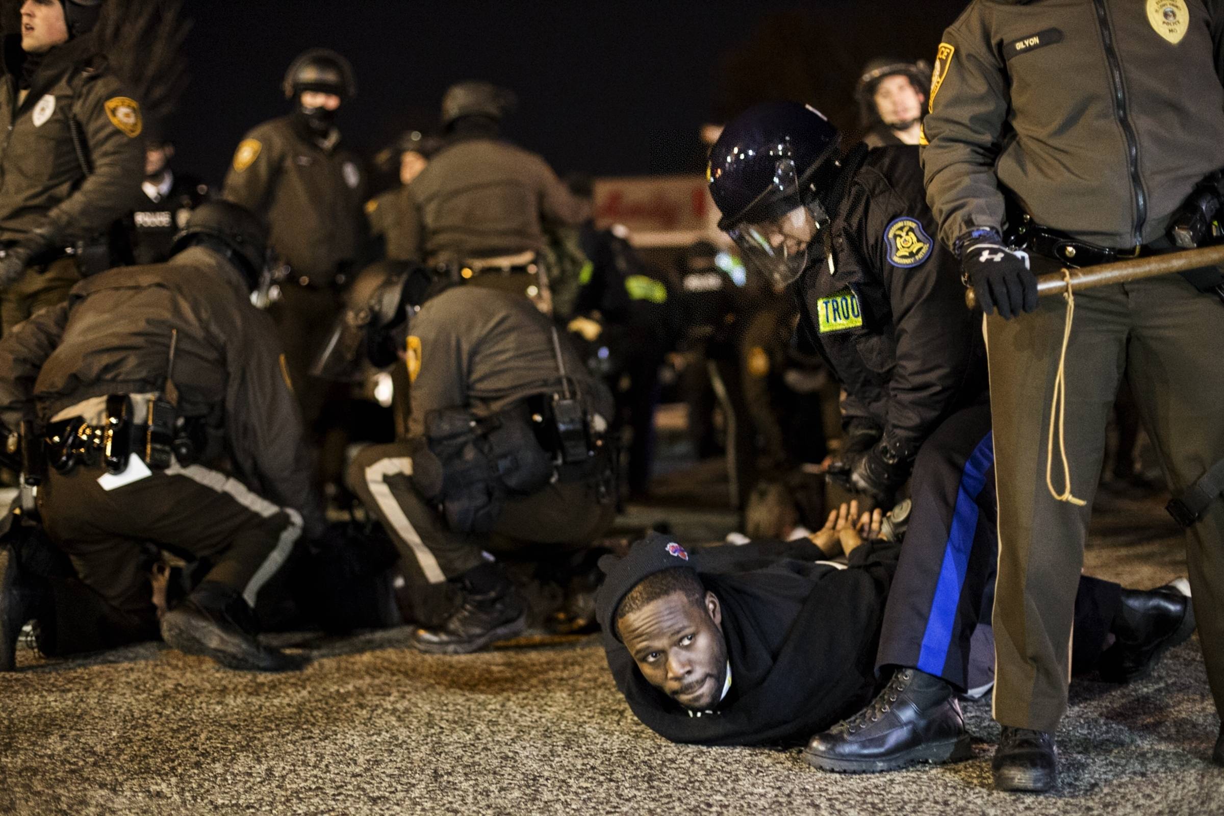 警察桌面壁纸 警察桌面壁纸画法