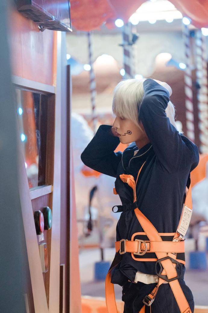 《密室大逃脱》今日中午12点上线 信昊接收中发来本期剧照