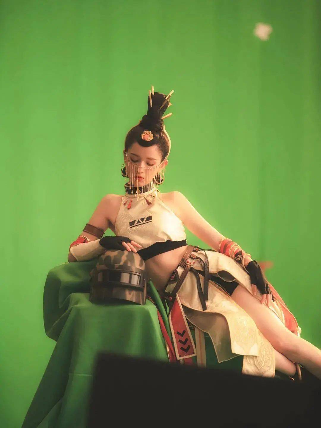 看图告诉你哈妮克孜凭什么一夜爆红