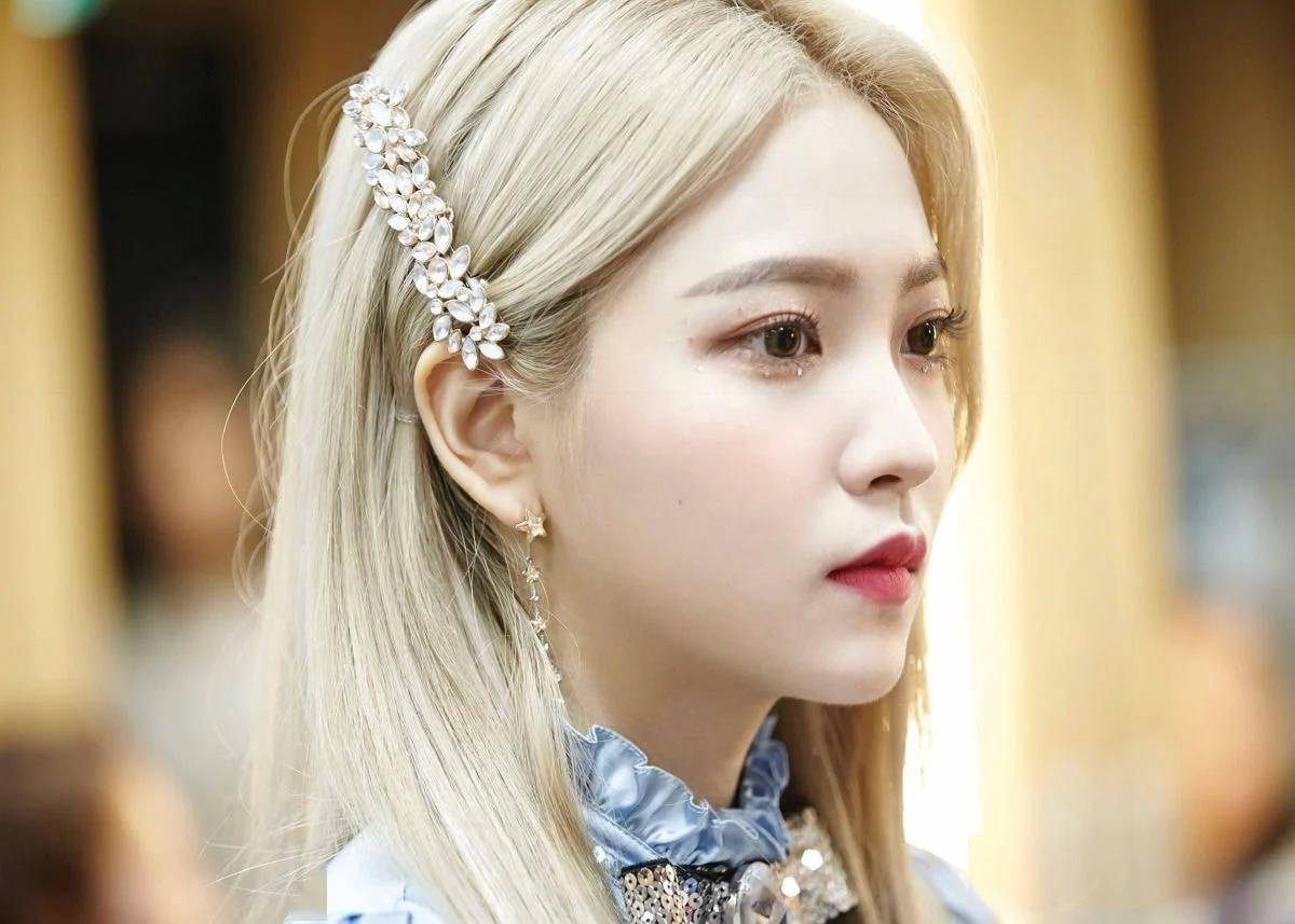 金发时期的red velvet yeri,完全就是闪闪发光的power爱豆