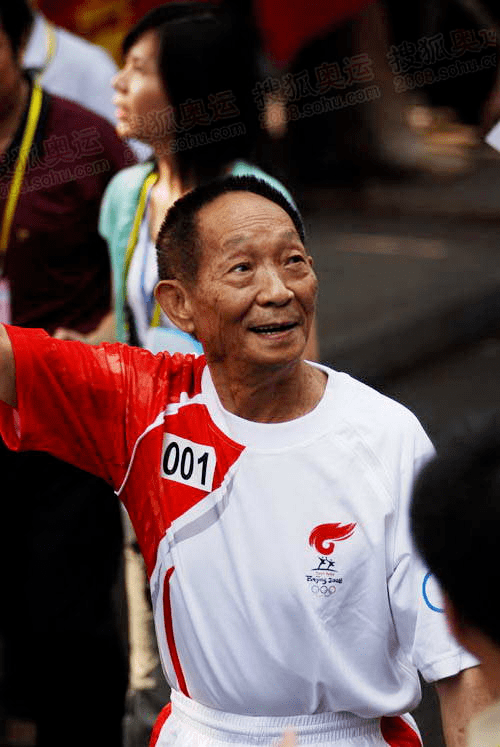 国士无双!袁隆平逝世:热爱体育终身运动成就中国粮食传奇
