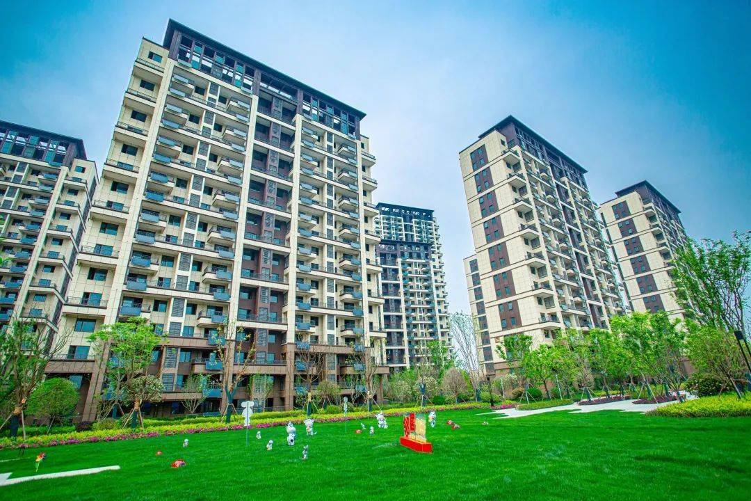 阜阳当代城mom∧!相信邻居的选择,实景现房美好发声