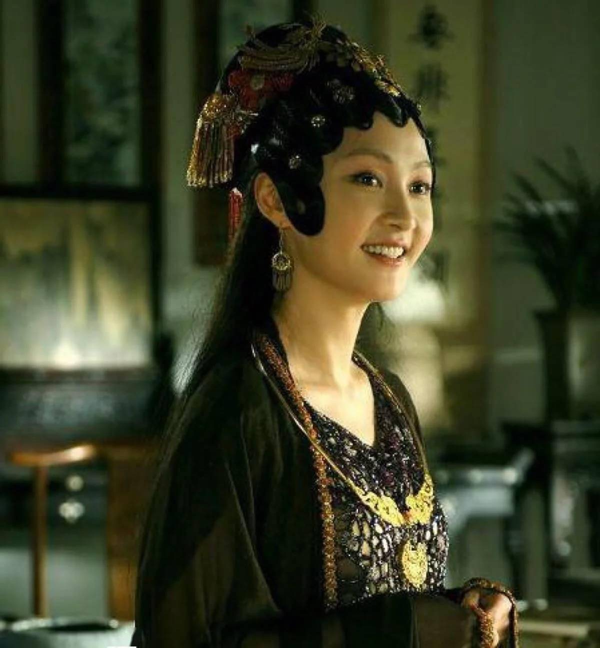 两版人物剧照大比拼1987版红楼梦和2010版哪一部更经典