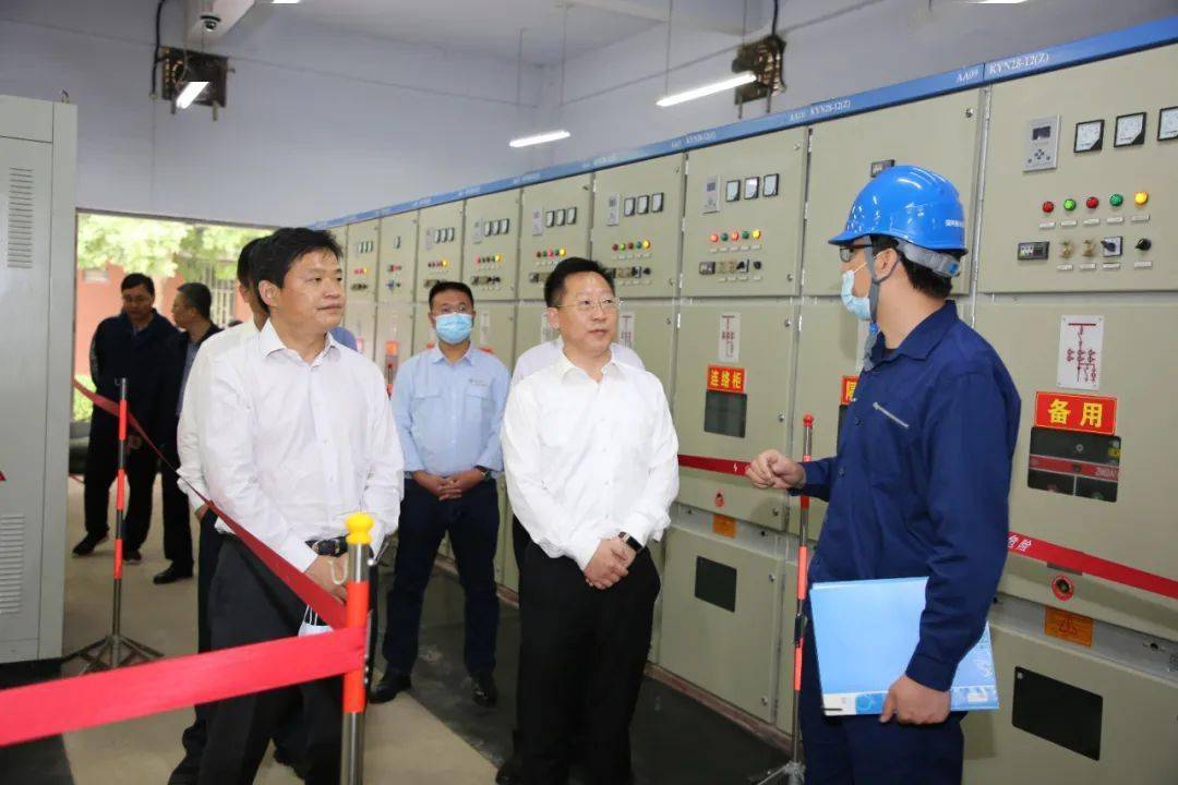 国网河北省电力有限公司总经理,党委副书记汤军来校检查指导高考电力