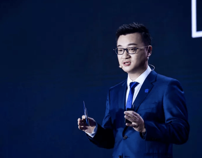 刚刚,贝壳宣布41岁彭永东担任董事长兼ceo_左晖