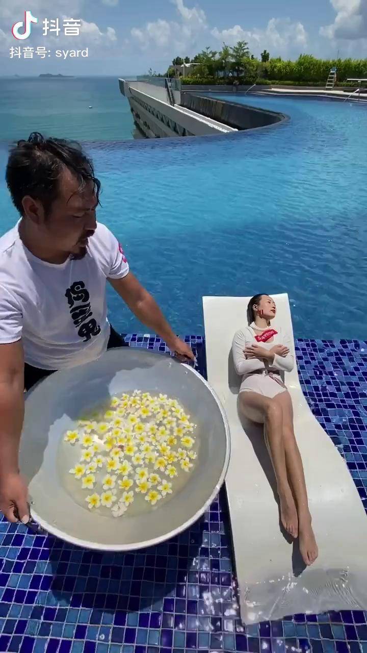 泼花成画婚纱照