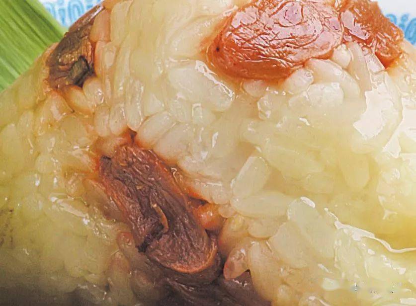 端午快到了,来试试好吃的葡萄干粽子,让人难忘