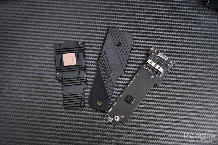 暗影|暴躁小正太，微星MEG Z590I UNIFY初上手