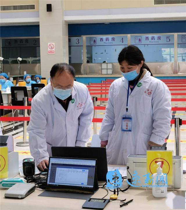 党旗在基层一线高高飘扬_胡道军