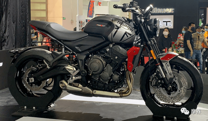 摩展超值车型86895元凯旋660