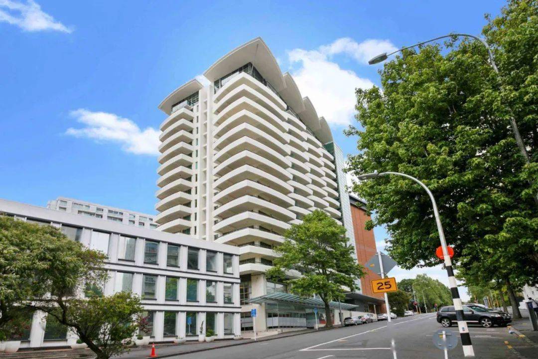 卓越坊最好地段 32be98c87ebc44978b0c8df6f576178f.jpeg