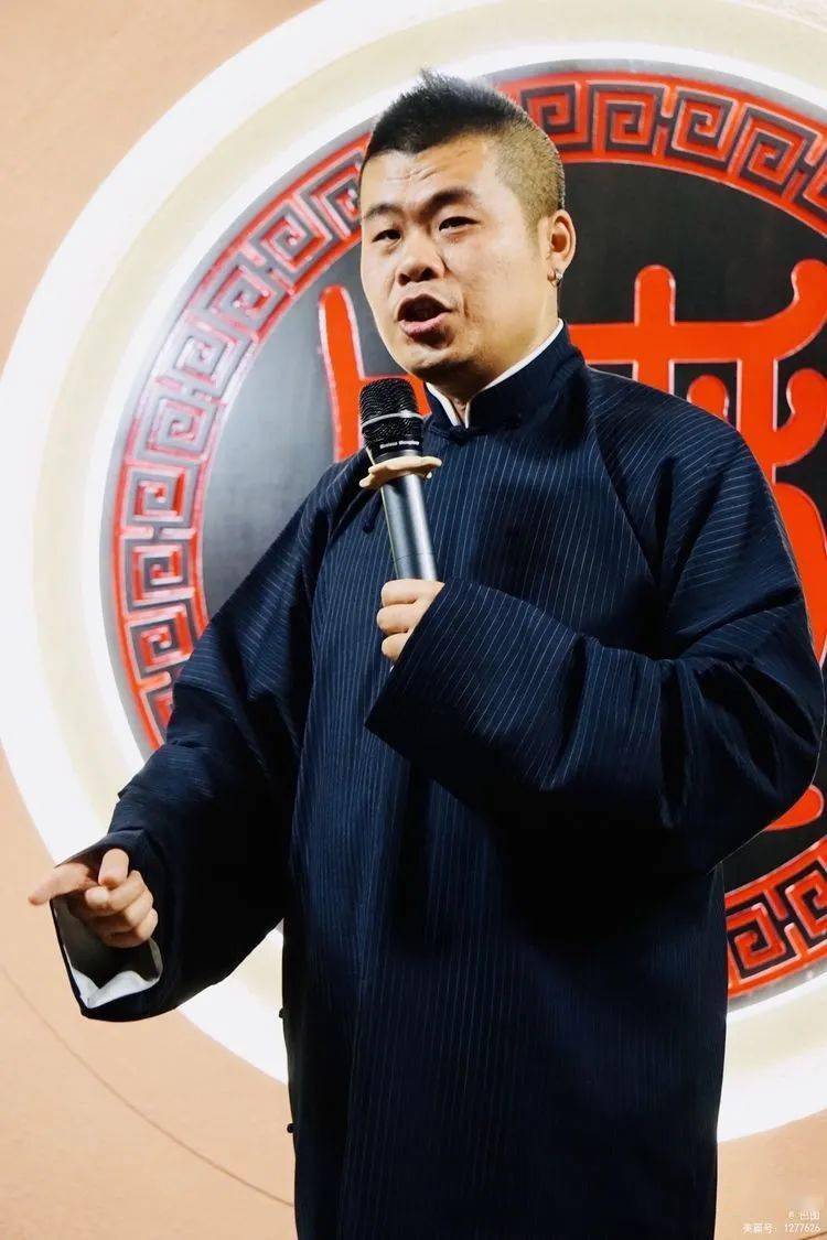 南滑稽北相声来到中原看喷空河南喷空剧场登陆洛阳