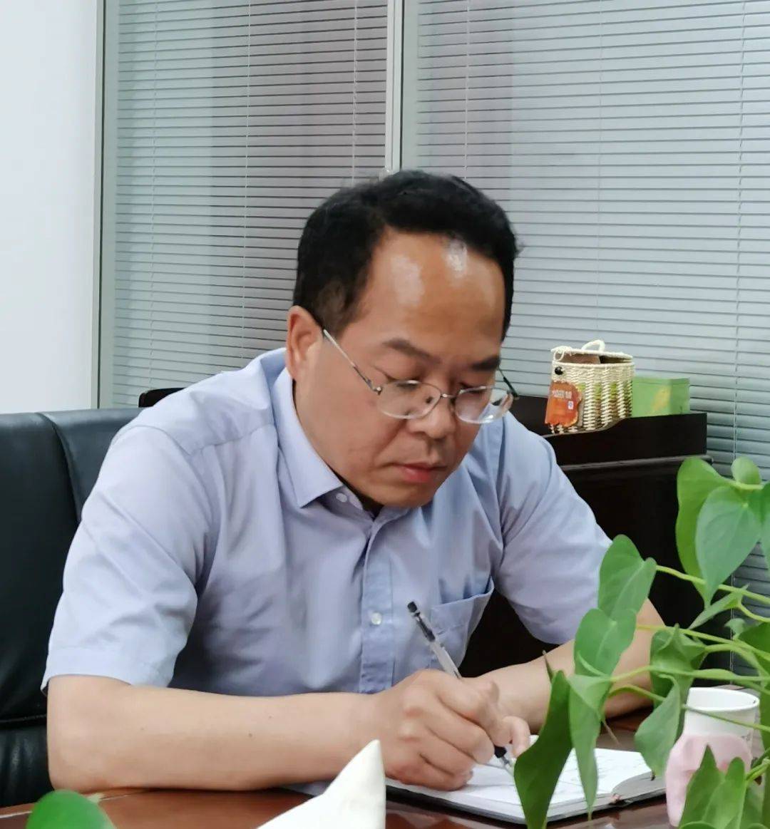 童诗心语歌百年奖项评选及图书出版协调会举行