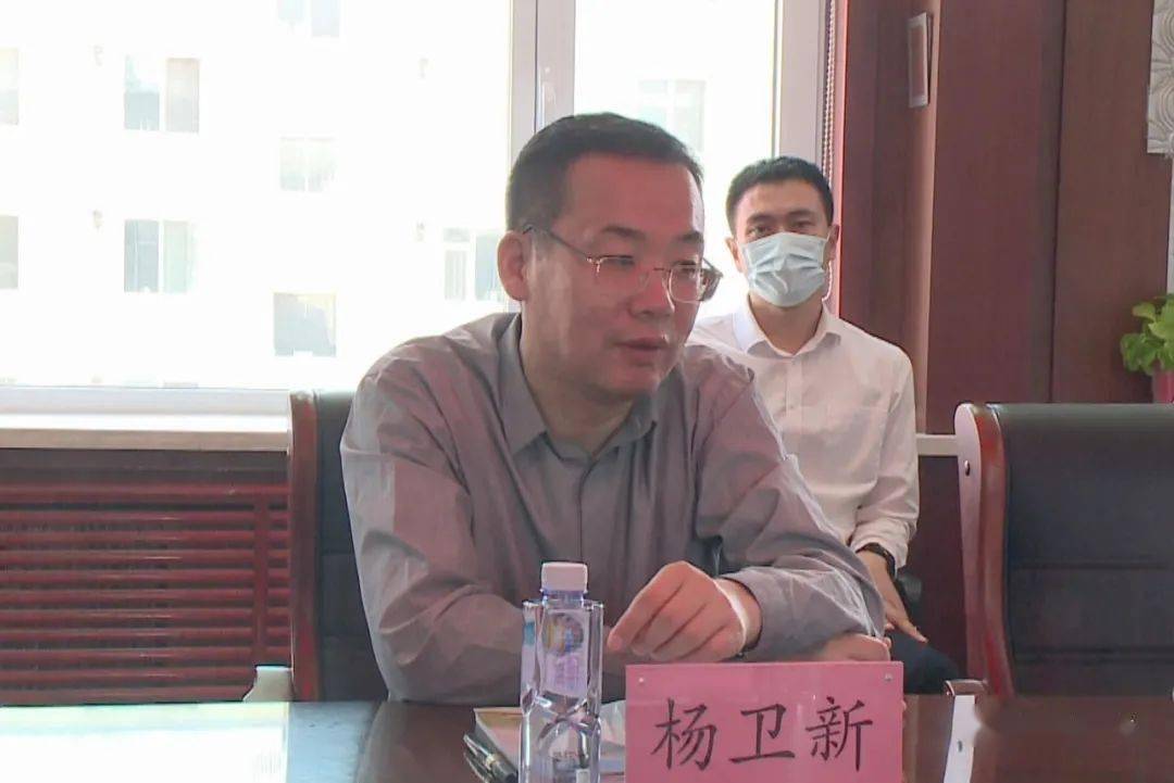 杨卫新来我市调研基层减负和乡村振兴等情况