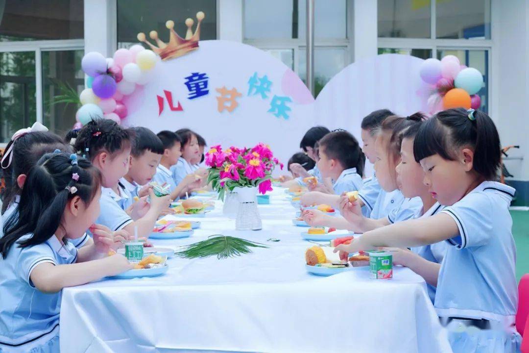 我市各幼儿园开展丰富多彩主题活动庆祝六一儿童节