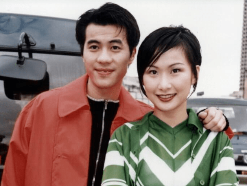 汤宝如罕晒母子合影13岁帅气儿子像极了妈妈孩子生父拒绝结婚