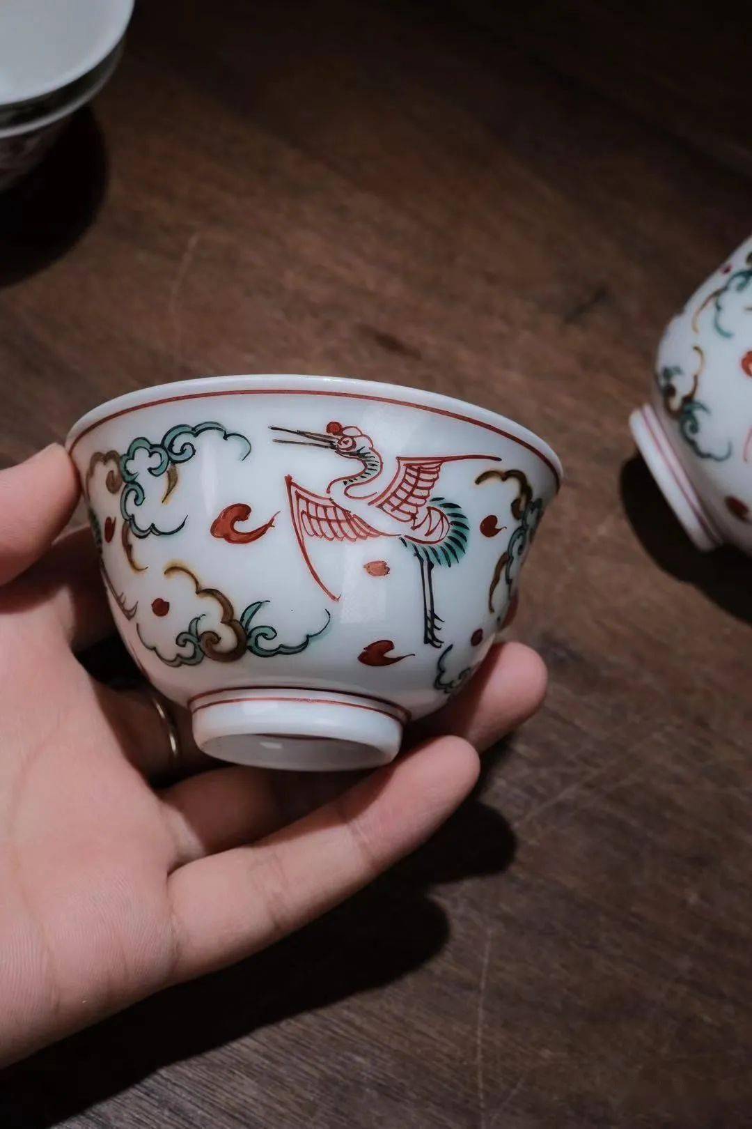 鉴赏四代竹泉赤绘杯五个一套