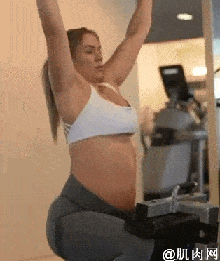 Yanyah|健身网红怀孕8个月猛蹲280斤！却被网友狂喷：健身健到没脑子？