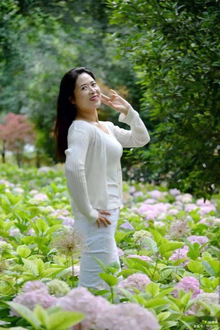 怎么拥有一夏天的风 a469301755f84a9f9beb7e79f94473fd.jpeg