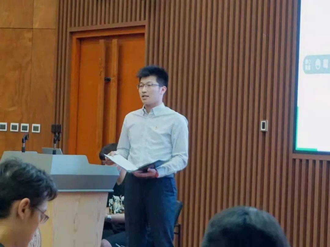 第九届清华大学十佳志愿者答辩会顺利举行