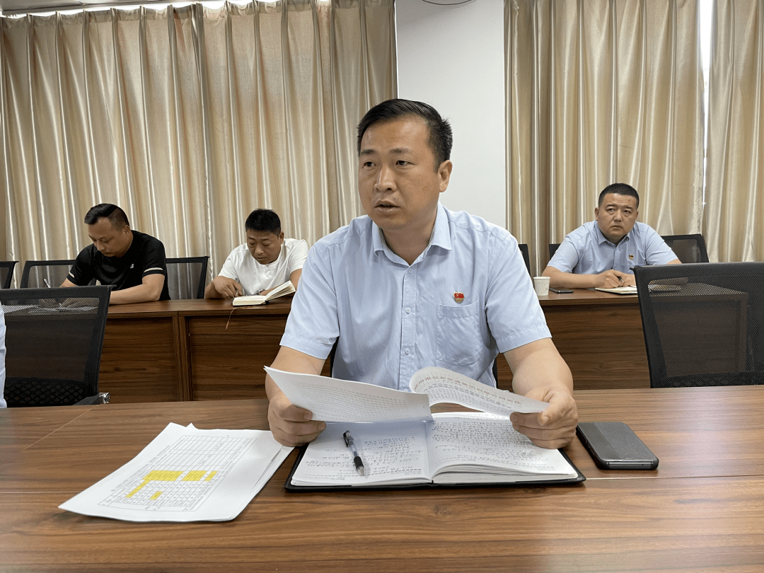 如何做时代峰峻工作人员 9b5dd38da53c41c4a5b3d028b7c50b2f.png