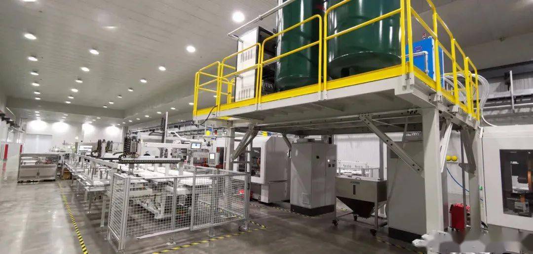 包装龙头推出可降解餐盒单线产能达千万套更大的野心还在后面