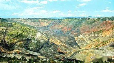 乌拉盖煤矿图片