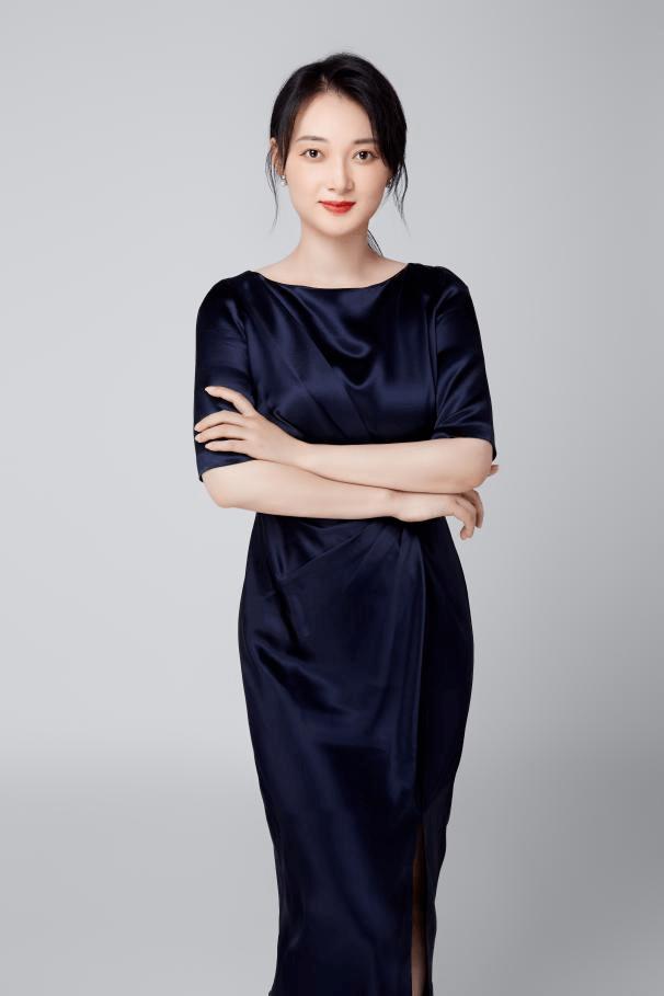 挖到一位防守型绩优女将,保本基金出身以价值创造为锚_卢玉珊