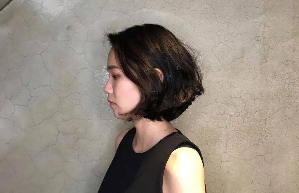 剪个短发让你的朋友惊艳一夏