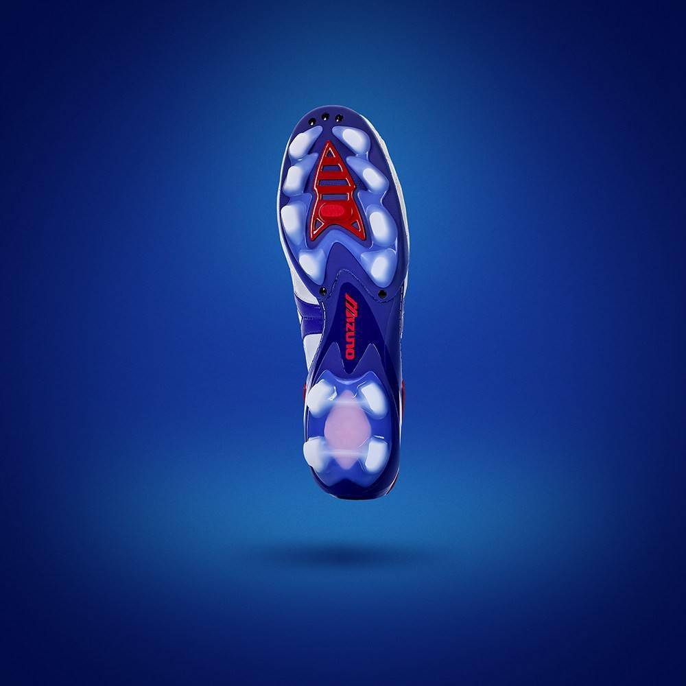 美津浓发布morelia wave japan足球鞋