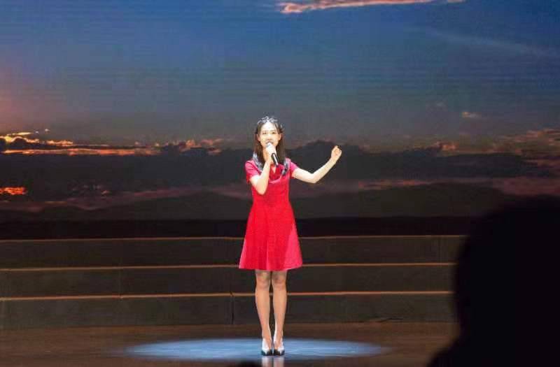 决赛现场变身艺术党课2021长征杯市民朗诵大赛诵世纪辉煌