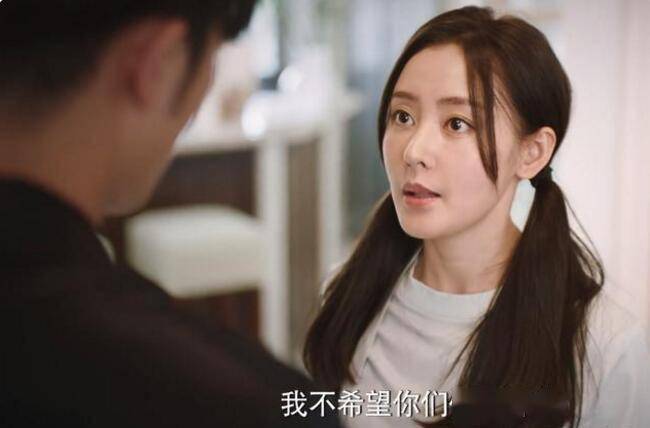 张天爱出演海军白衣天使,坚韧的军人品质,为"大爱"动情落泪_电视剧