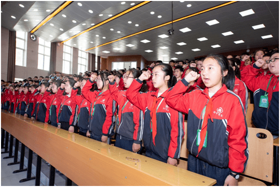 左权县社区戒毒社区康复服务中心在左权县宏远学校举办了一场"青少年