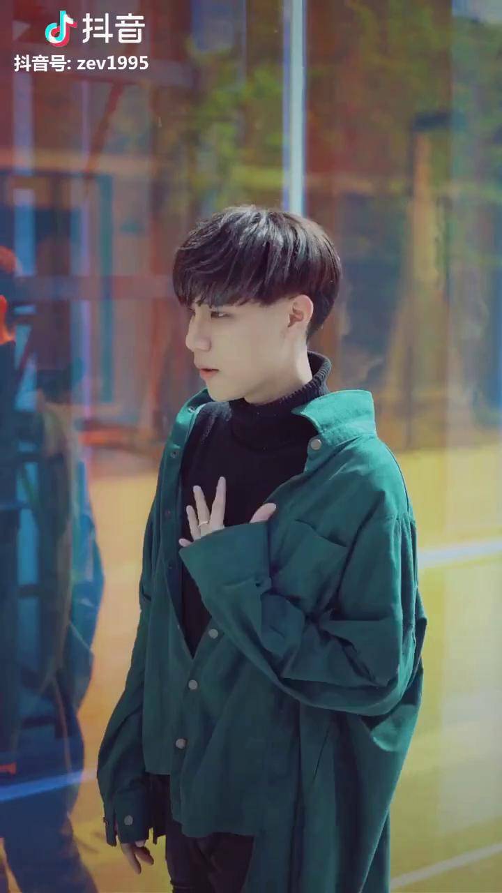 生日快乐郑子威