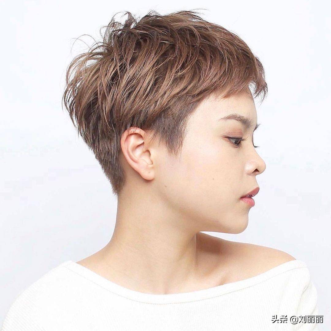 2021新时尚短发来了立体有型美美哒喜欢别错过