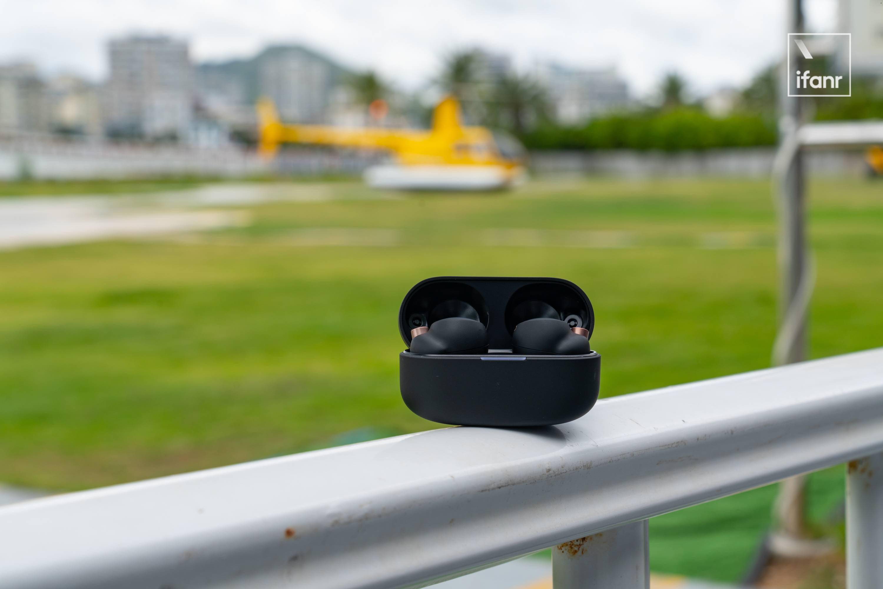 索尼wf1000xm4首发评测补全前代短板全能型真无线降噪耳机