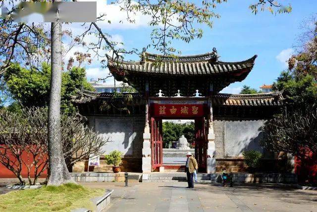 滇南邹鲁建水古城