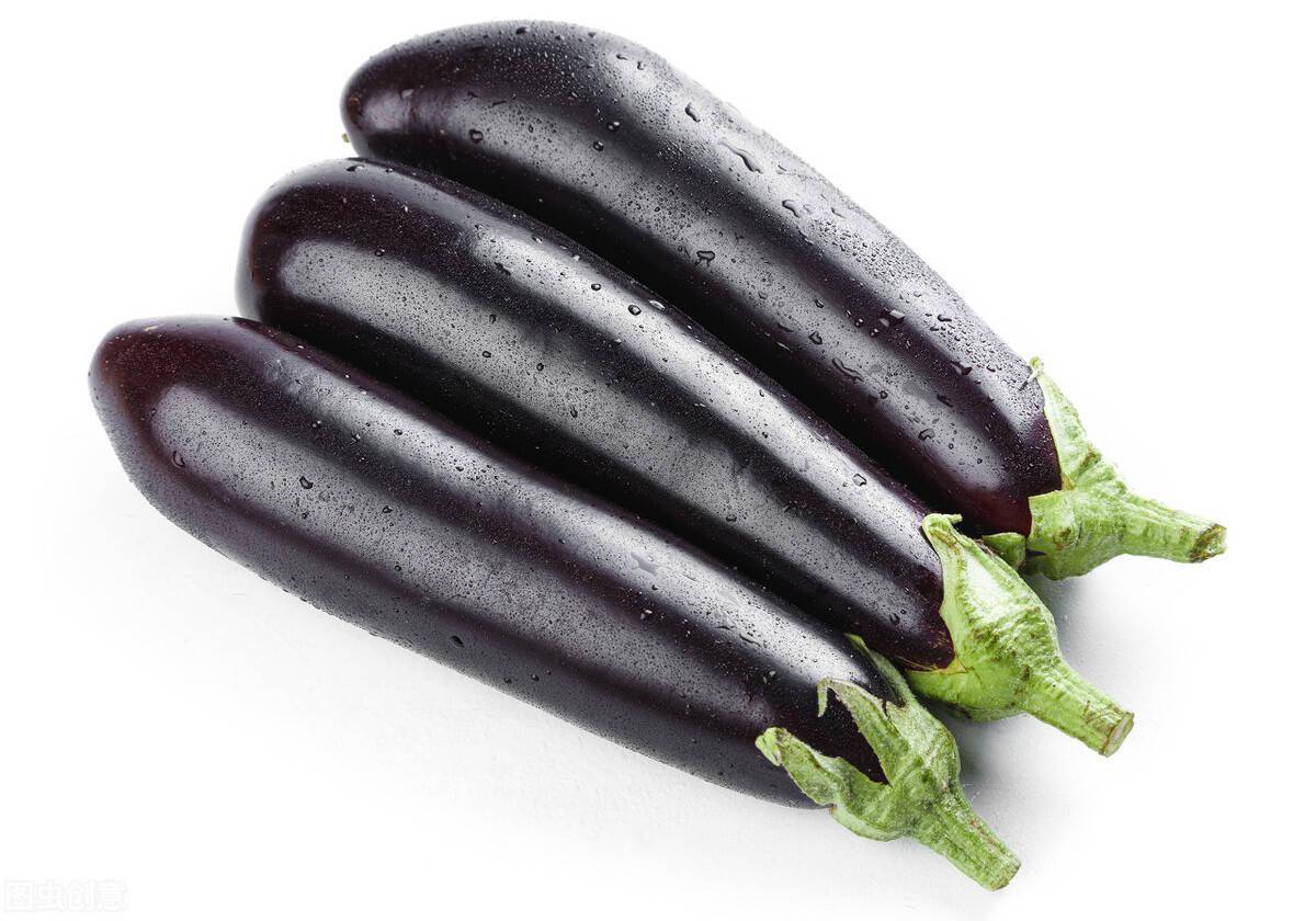 长茄子弯的好还是直的好?营养味道差别大,买错不好吃,别不懂