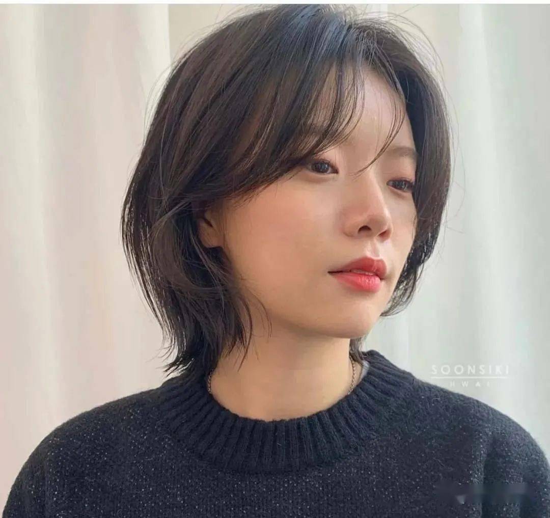 2021年流行高碎燕尾头