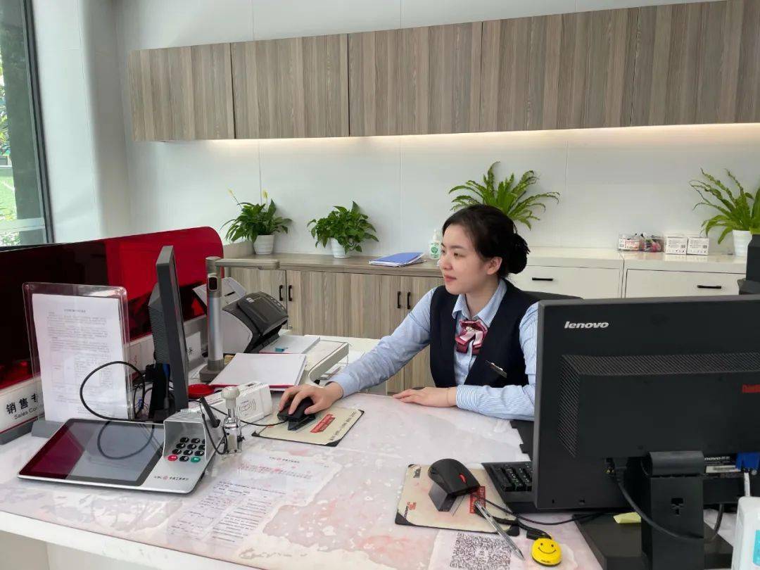 最美工行人客服经理篇自贸分行五星级客服经理代表