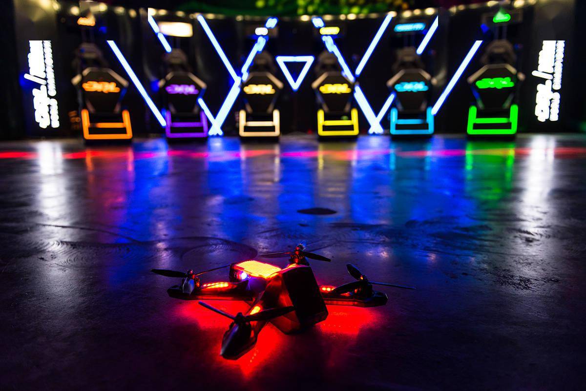 尽管在海外部分地区已形成完整的职业联赛体系,无人机竞速在国内仍处