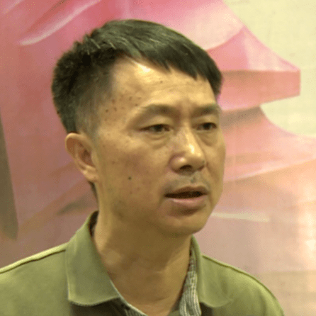 本土红色题材白剧《白子情怀》昨晚首演_施介