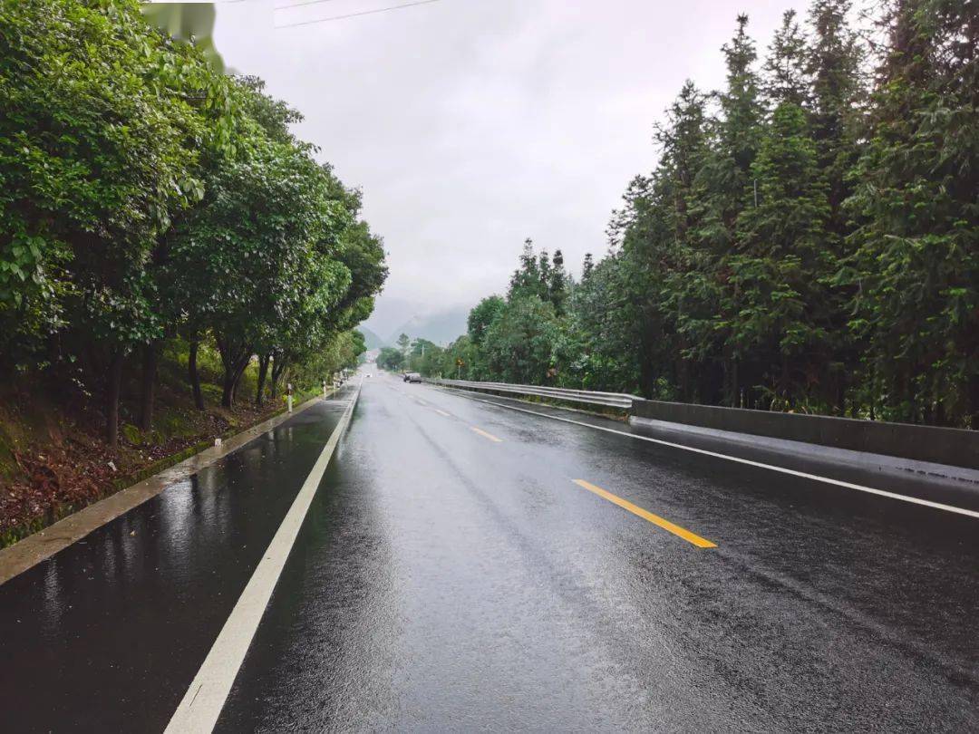 连山国道g234入围广东省十大最美公路评选请大家踊跃投票支持