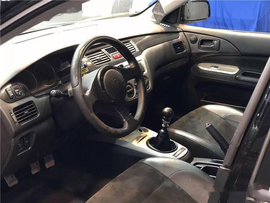 三菱evo9代美容大整备粤a正规手续evo9车主却忘了照顾酷乐整备