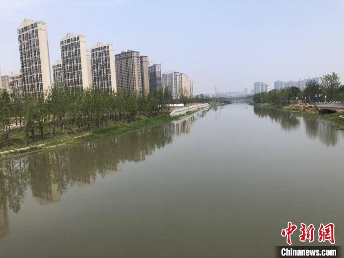 盐城"古运盐河"串场河整治换新颜:一河碧水绕"瓢城" 人水和谐景如画