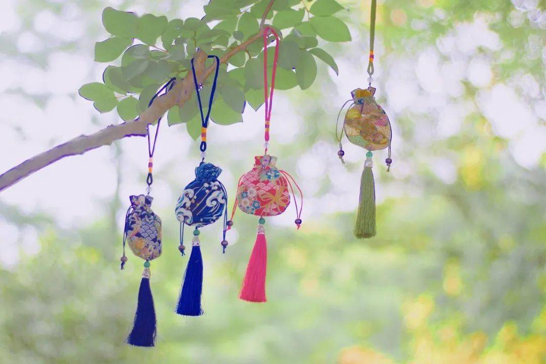 浙农林大版端午香囊上线让艾留你身边