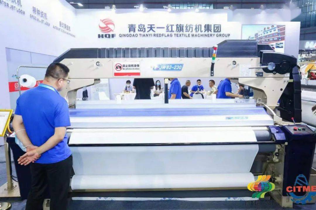 ja92-400-2c-pc10 宽幅喷气织机转速为600转/分.