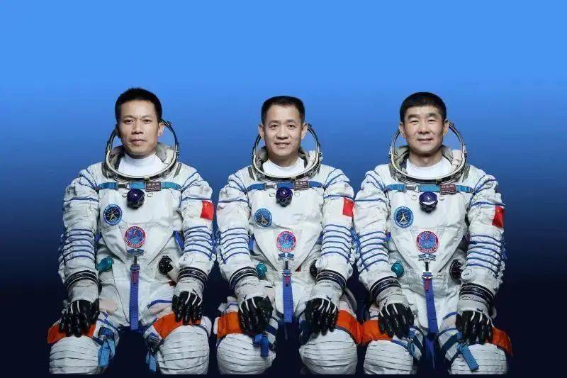 着陆场|明日出征！神舟十二号3名航天员在天上如何生活？剧透来了！