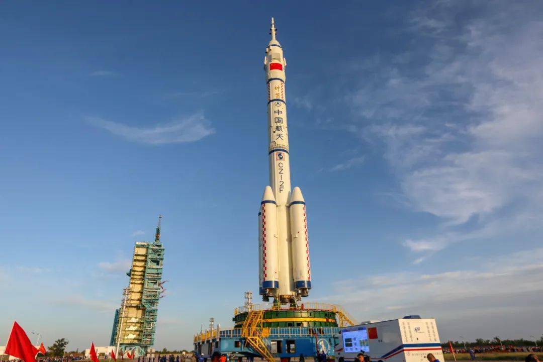 运载火箭|多图直击 | 神舟十二号载人飞船发射成功，空间站迎来首批“入驻人员”